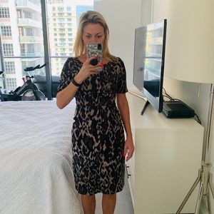 Elie Tahari silk print dress sz 0 navy, tan, brown